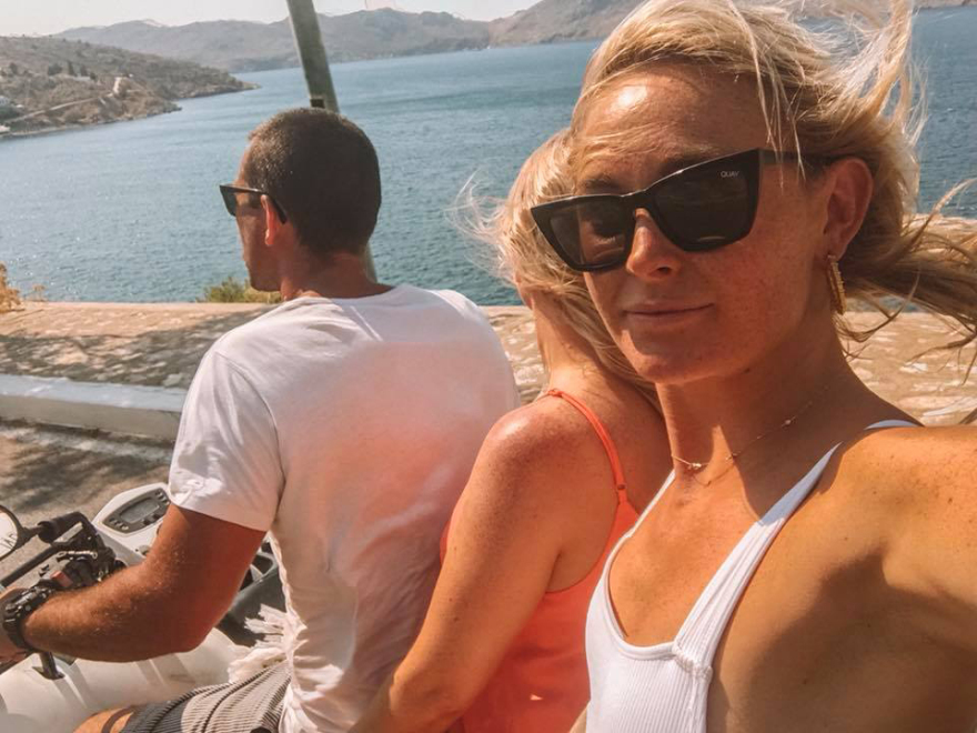 Θρίλερ στην Κεφαλονιά με την 20χρονη Αυστραλή : Οι Αρχές ψάχνουν τα αίτια θανάτου στο βίντεο από τη θαλαμηγό