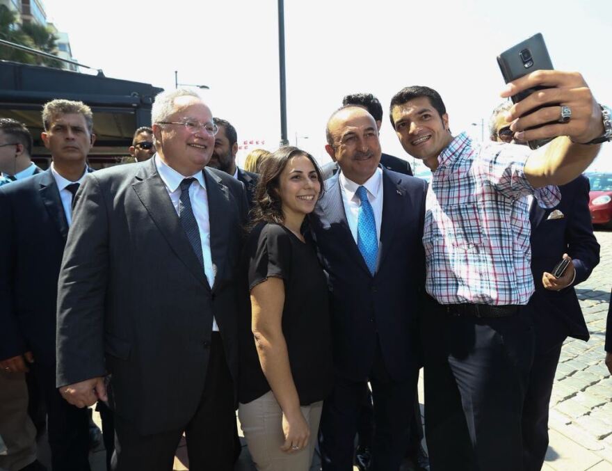 Έμμεση απαίτηση Τσαβούσογλου για τους 8: Πραξικοπηματίες που στοχεύουν την Ελλάδα δεν θα βρίσκουν καταφύγιο στην Τουρκία