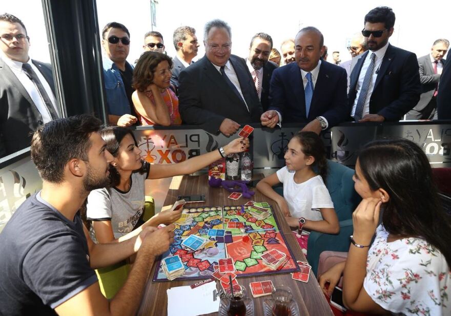 Έμμεση απαίτηση Τσαβούσογλου για τους 8: Πραξικοπηματίες που στοχεύουν την Ελλάδα δεν θα βρίσκουν καταφύγιο στην Τουρκία