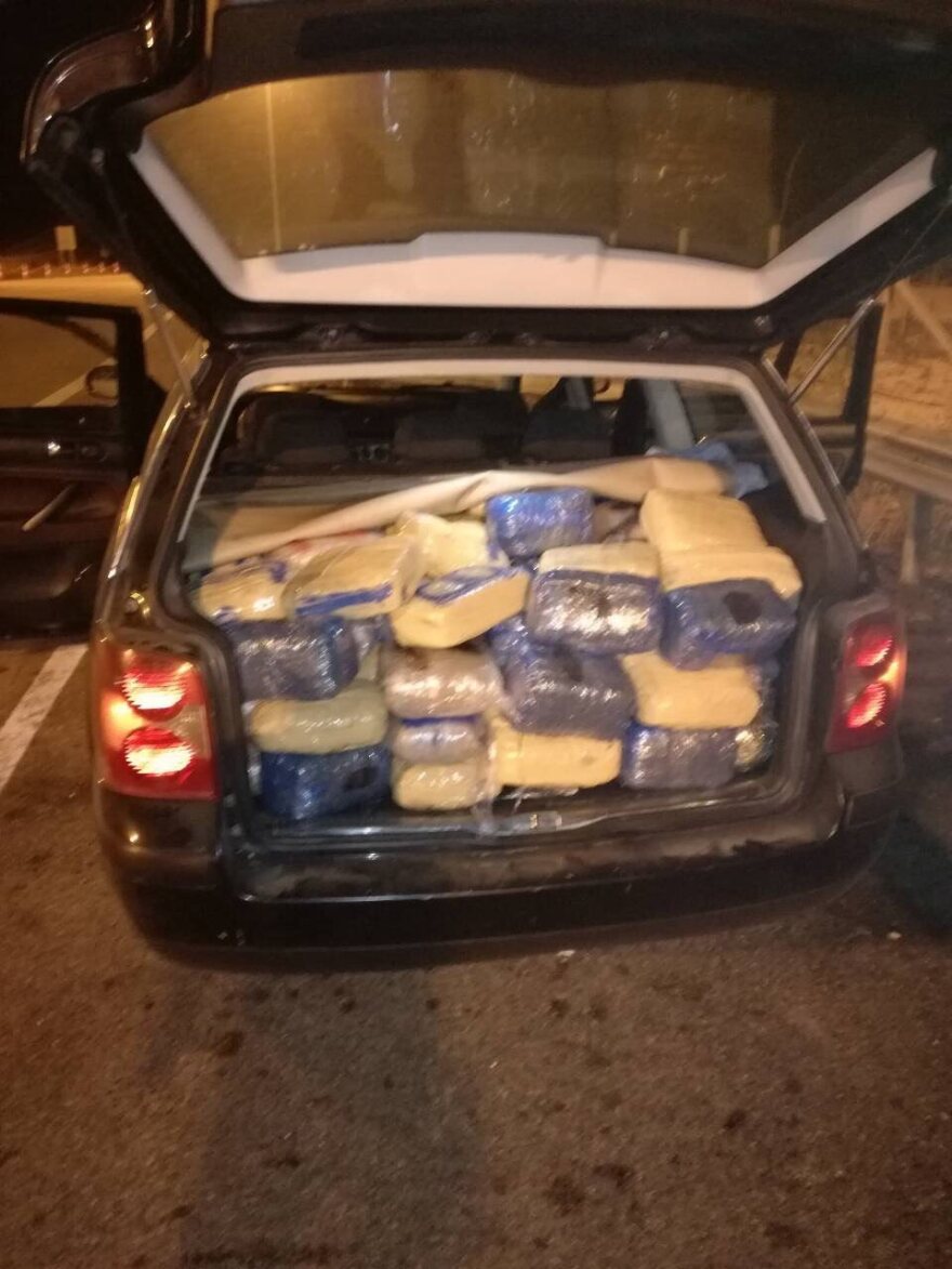 Επιχείρηση-«σκούπα» για ναρκωτικά: 192 κιλά κάνναβη και τέσσερις συλλήψεις σε Θεσπρωτία και Αιτωλοακαρνανία