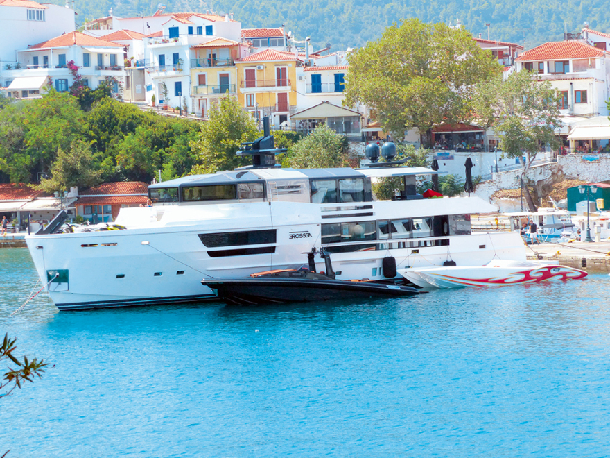 Νίκος Βέρτης - Kώστας Τόγκας: Σκαφάτοι στη Σκιάθο