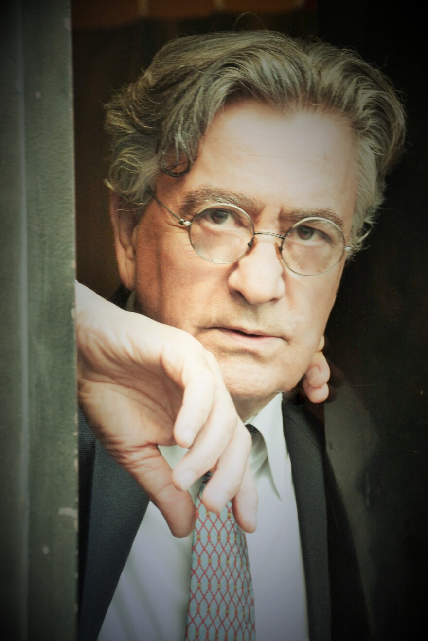 Νίκος Γαλανός: «Ο έρωτας δεν κοιτά χρόνια, η γνώμη του κόσμου περισσεύει»