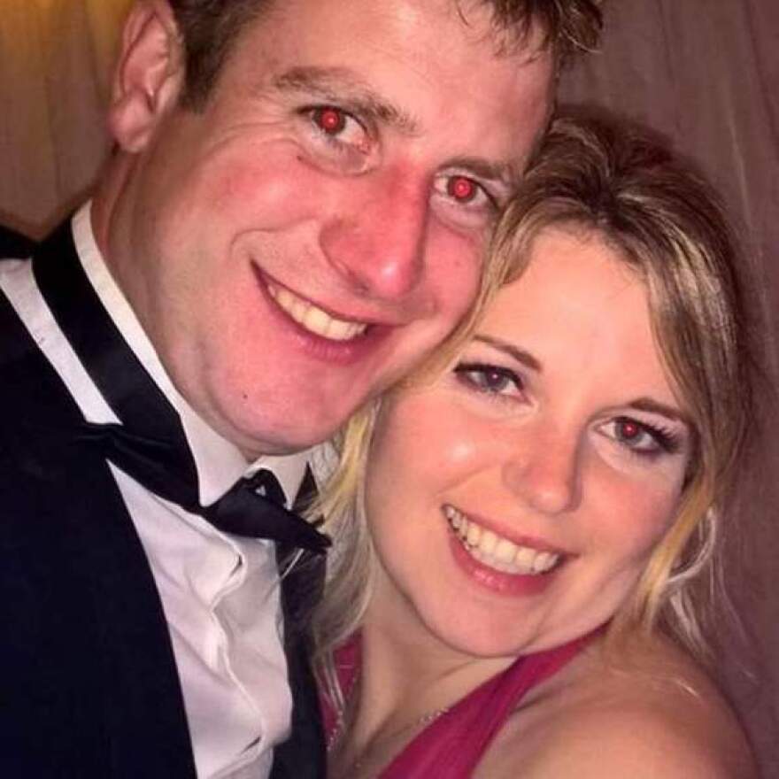 Σκωτία: Της έκανε πρόταση γάμου με μία… αγελάδα