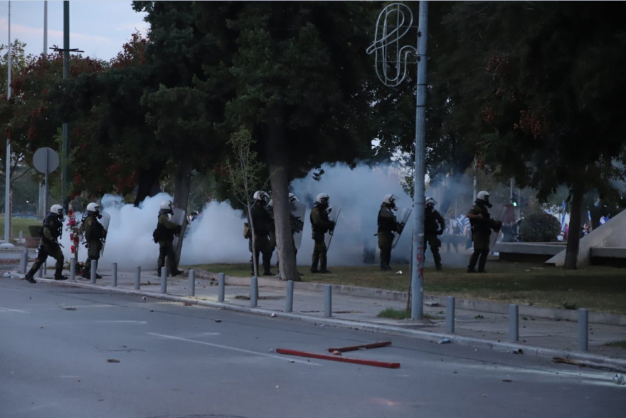 Θεσσαλονίκη: Μας έριξε χημικά χωρίς λόγο η αστυνομία, καταγγέλλουν οι ειρηνικοί διαδηλωτές