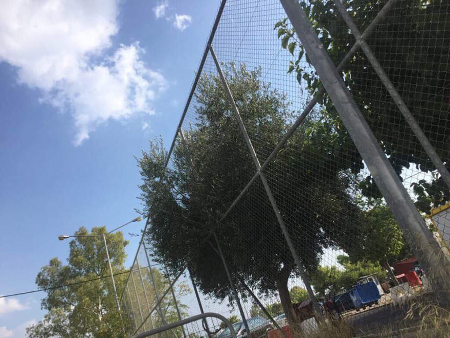 Απόδραση κρατουμένου από το ΑΤ Ελληνικού: Έφυγε μέσα από τα χέρια των αστυνομικών