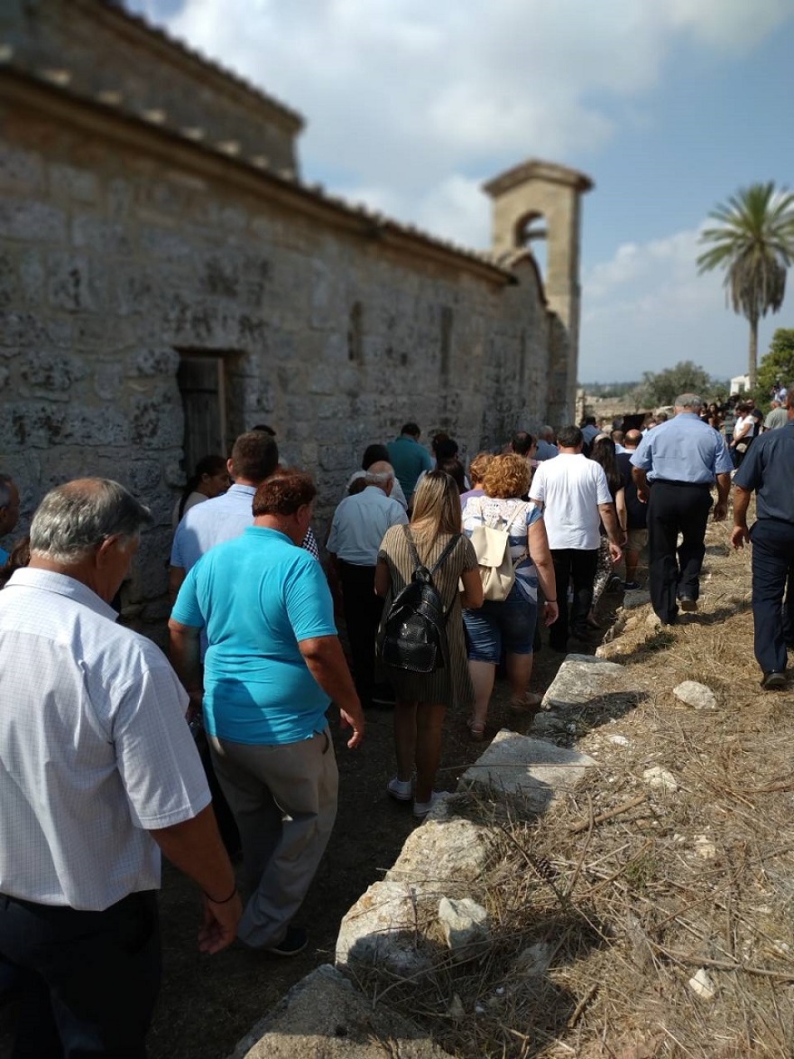 Κύπρος: Η πρώτη λειτουργία μετά από 42 χρόνια στην Παναγία Κανακαριά στα κατεχόμενα 