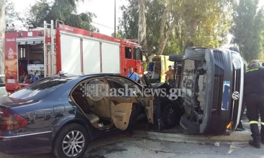 Σοβαρό τροχαίο με τέσσερις τραυματίες στα Χανιά