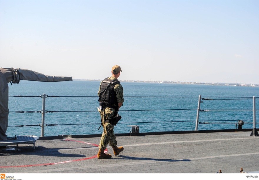 Φωτογραφίες: Ξενάγηση στη ναυαρχίδα του 6ου Αμερικανικού Στόλου «USS Mount Whitney»