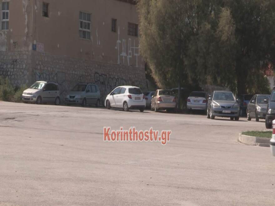 Κόρινθος: Αυτοκίνητο έπεσε στη θάλασσα από... μόνο του