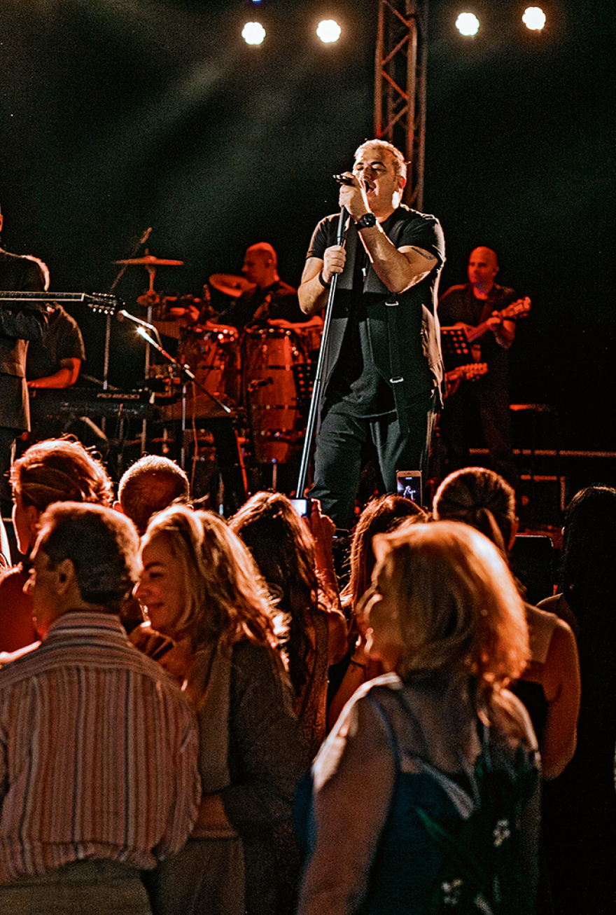 Η Κλέλια Χατζηιωάννου άνοιξε τον πύργο της για την πριγκίπισσά της