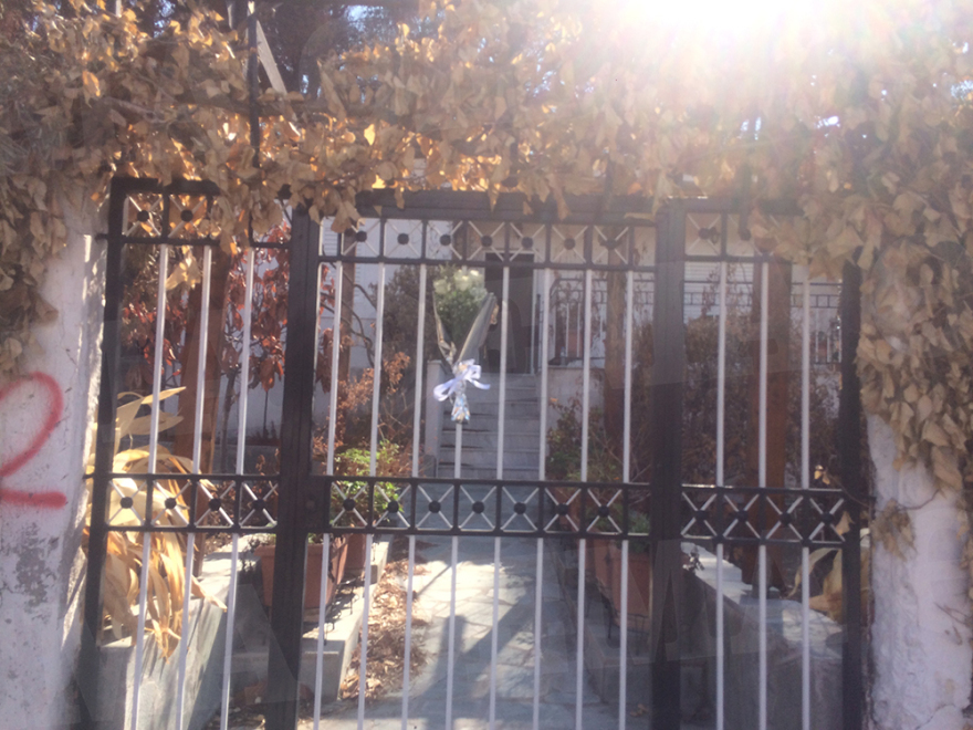 Συγκλονίζει ο αδελφός της ακτινολόγου από το Μάτι: «Βρήκα μάνα, αδελφή και ανιψιές, αγκαλιασμένες νεκρές»