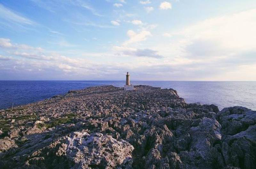 Το μαγευτικό Ελαφονήσι της Κρήτης και οι απίστευτες ιστορίες που συνδέονται με αυτό