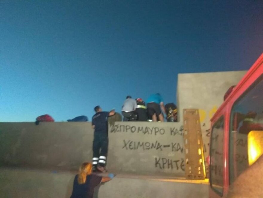 Τραγωδία στο Ηράκλειο:  Νεκρός ο 16χρονος που έπεσε στο ενετικό λιμάνι