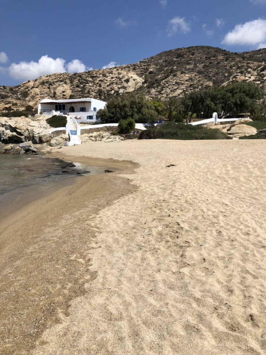 «Ράμπο» της ΑΑΔΕ έκαναν έφοδο σε βίλα στην Ίο για υπόθεση φοροδιαφυγής