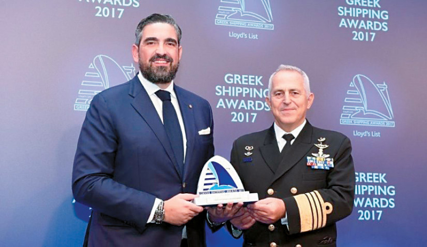 Παραδόθηκε και συνελήφθη στη Μυτιλήνη ο ιδιοκτήτης της ΜΚΟ ERCI για διακίνηση μεταναστών