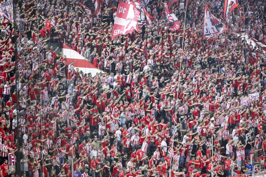 Europa League, Ολυμπιακός-Μπέτις 0-0: Άντεξε με 10, μπορούσε και τη νίκη