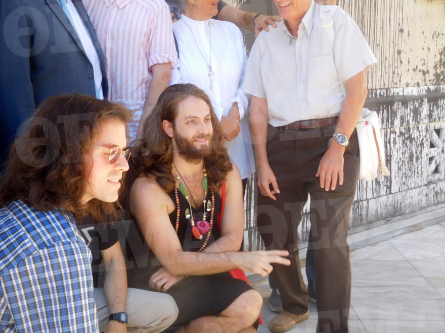 Παρόν το Τζέισον- Αντιγόνη στο ΣτΕ για την ακύρωση του μαθήματος των θρησκευτικών