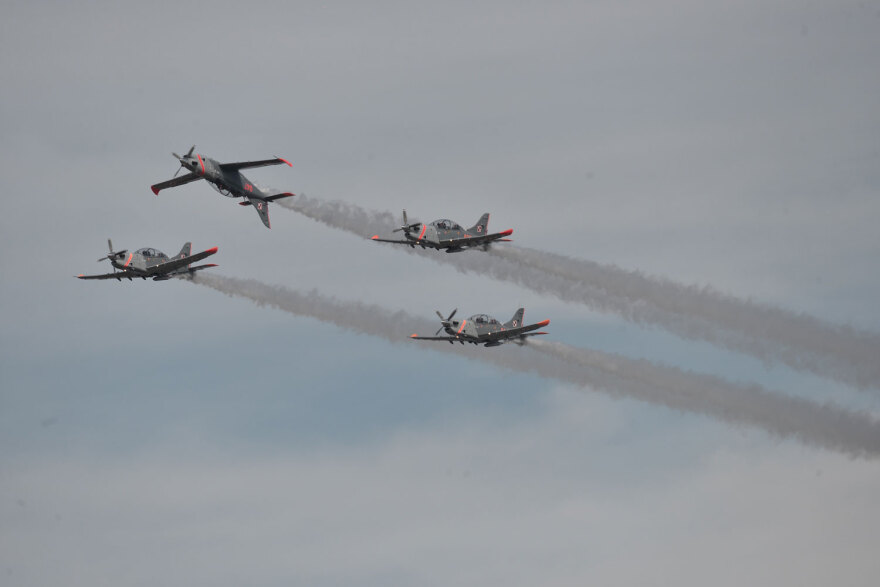 Υπερθέαμα στους αιθέρες και φιγούρες που κόβουν την ανάσα στο Athens Flying Week