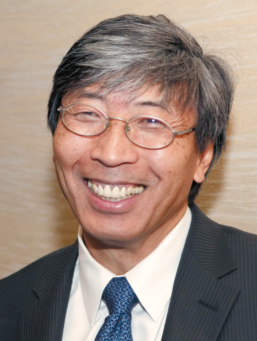 Γιατί οι billionaires αγοράζουν ξαφνικά παραδοσιακά ΜΜΕ