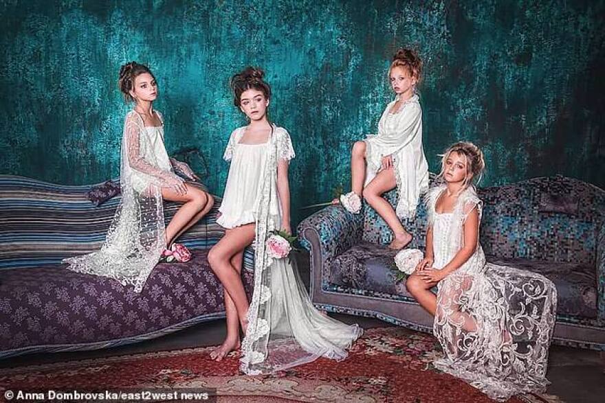 Σάλος στην Ουκρανία για εταιρεία που χρησιμοποίησε κορίτσια 8 ετών για «αισθησιακά εσώρουχα» 