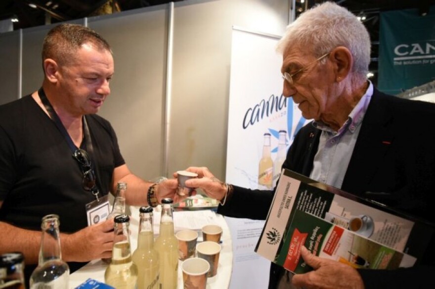 Με Νοτοπούλου και Μπουτάρη τα εγκαίνια της Διεθνούς Έκθεσης Κάνναβης στη Θεσσαλονίκη