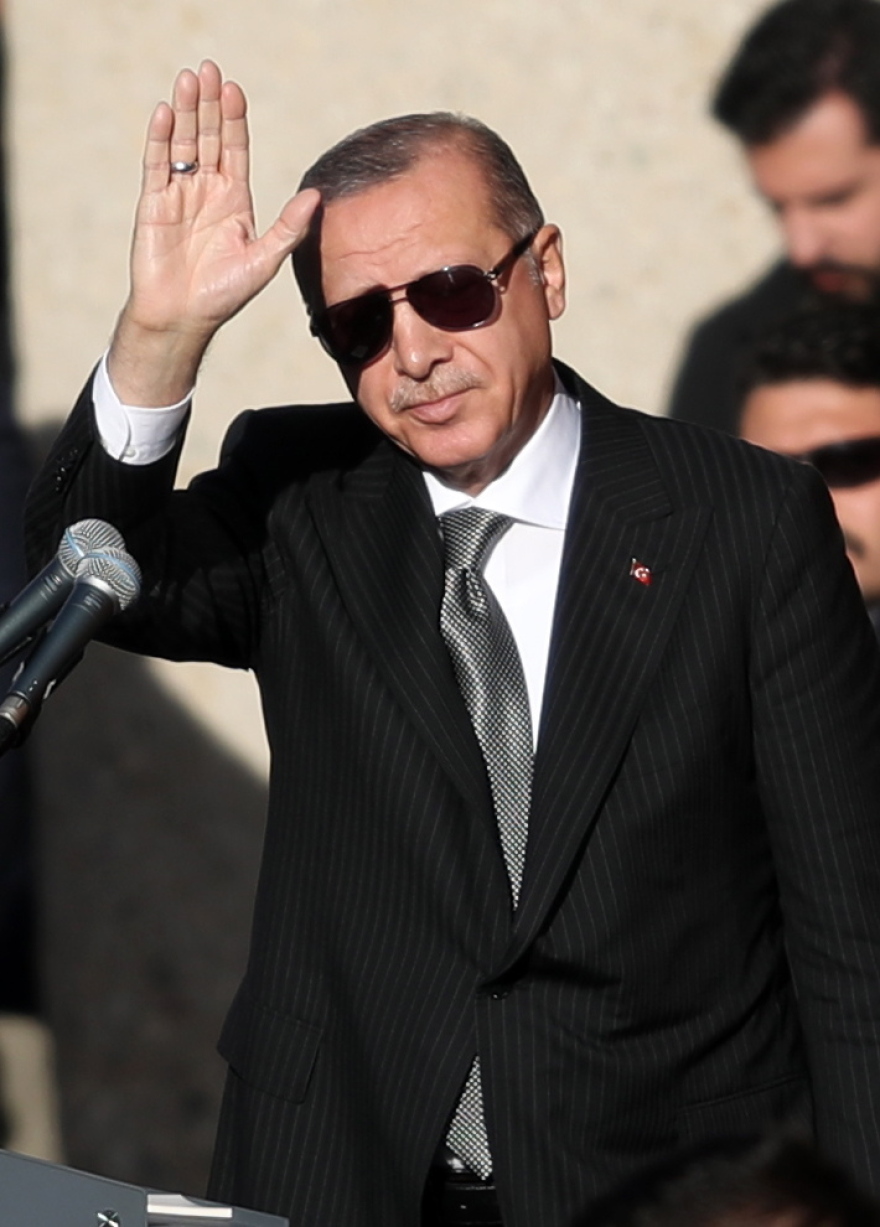 Για ρατσισμό κατηγόρησε τους Γερμανούς ο Ερντογάν εγκαινιάζοντας μουσουλμανικό τέμενος στην Κολωνία