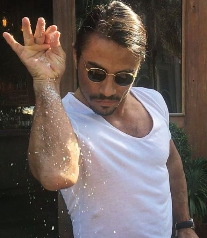 Πανικός στο εστιατόριο του Salt Bae: Θαμώνες πήραν φωτιά - Έλληνας μεταξύ των τραυματιών