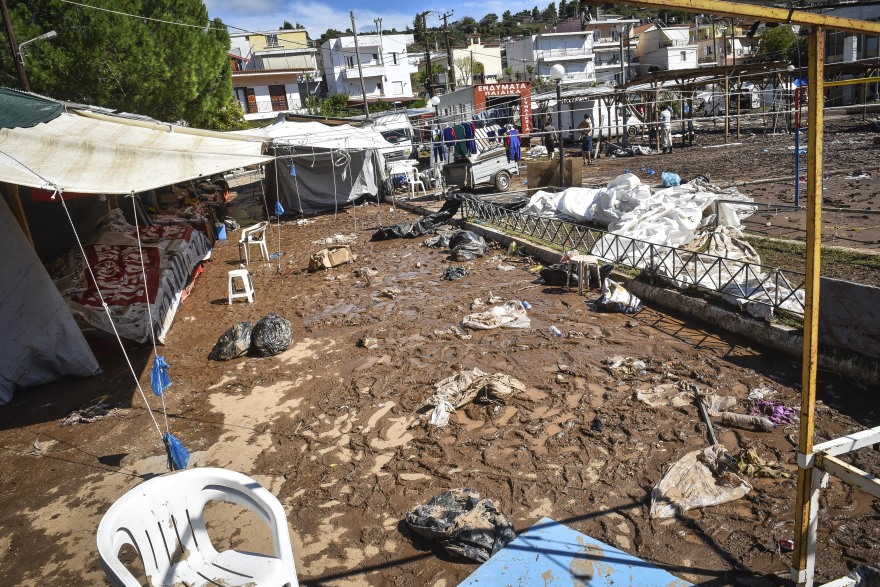 Φωτογραφίες: Εικόνες Αποκάλυψης άφησε πίσω του ο κυκλώνας «Ζορμπάς» σε Μαντούδι και Αργολίδα 