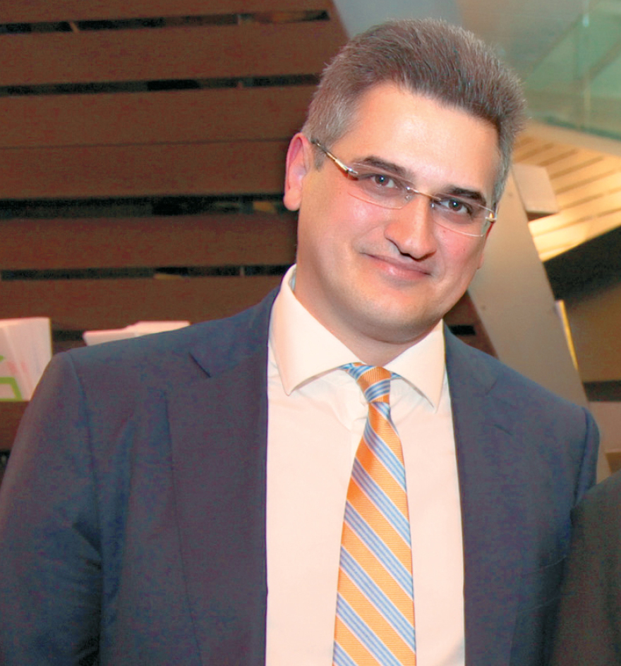 Η ΕΡΤ πληρώνει τρεις φορές ακριβότερα τη Λαμία από τη Ρεάλ