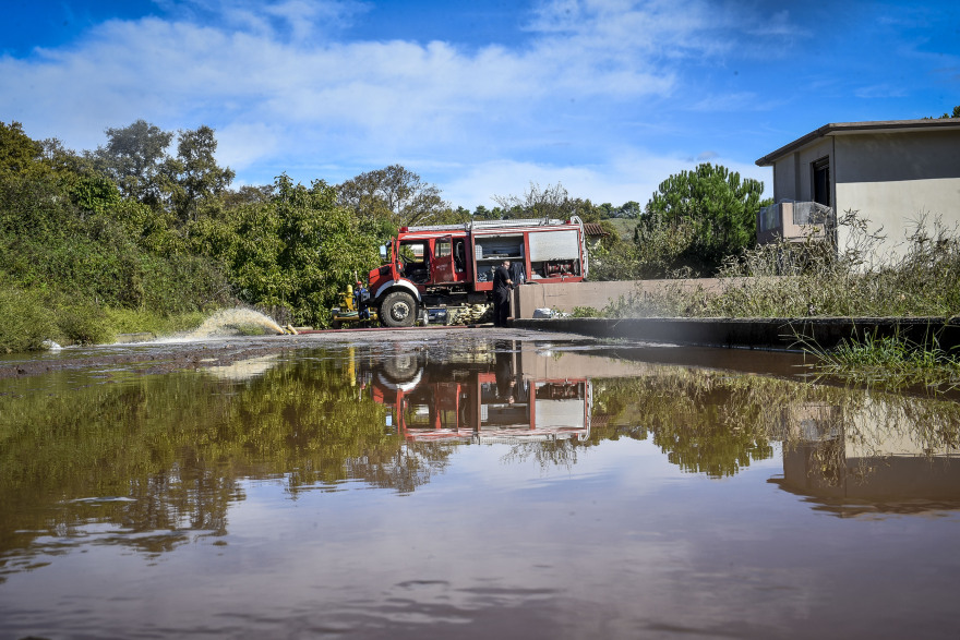 Ώρες αγωνίας για τους αγνοούμενους του κυκλώνα «Ζορμπά»