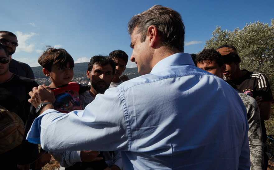 Στο hot spot της Σάμου ο Κυριάκος Μητσοτάκης:  Η εμπειρία μου είναι θλιβερή