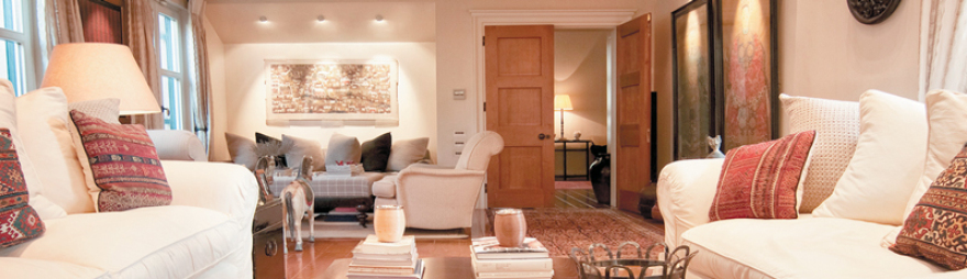 Πτώχευση «διά χειρός  Βαράγκη»: Η κρίση χτύπησε και τα έπιπλα