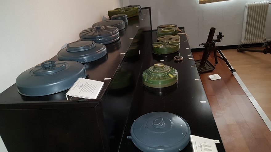 ΤΕΝΞ: Καθαρίζει νάρκες και βλήματα, αναδεικνύοντας την ιστορία