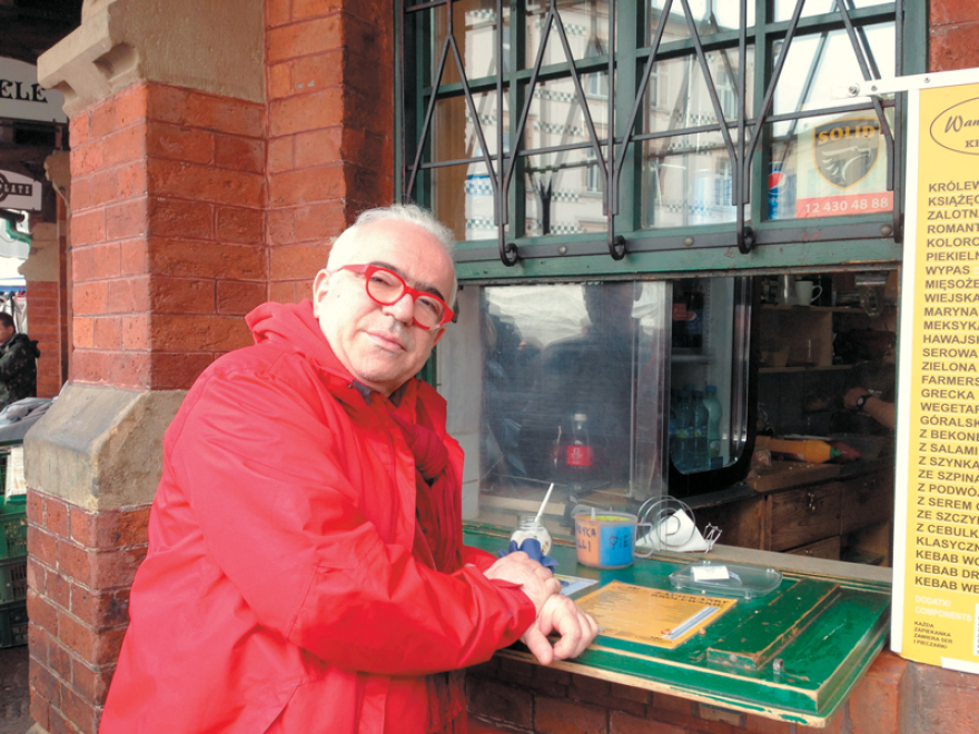  Πικρός «εμφύλιος»  στα ζαχαροπλαστεία Κωνσταντινίδη