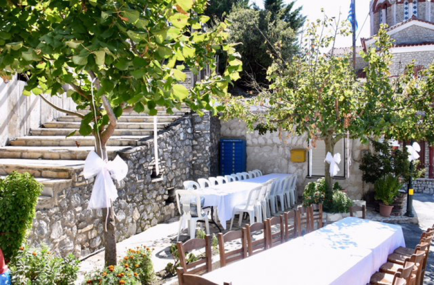 Στον... πυρετό του γάμου της Μαρίας Μενούνος ο Άκοβος Αρκαδίας