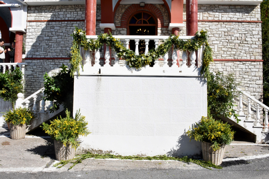 Δείτε το φωτογραφικό άλμπουμ από τον «big fat greek wedding» της Μαρίας Μενούνος 