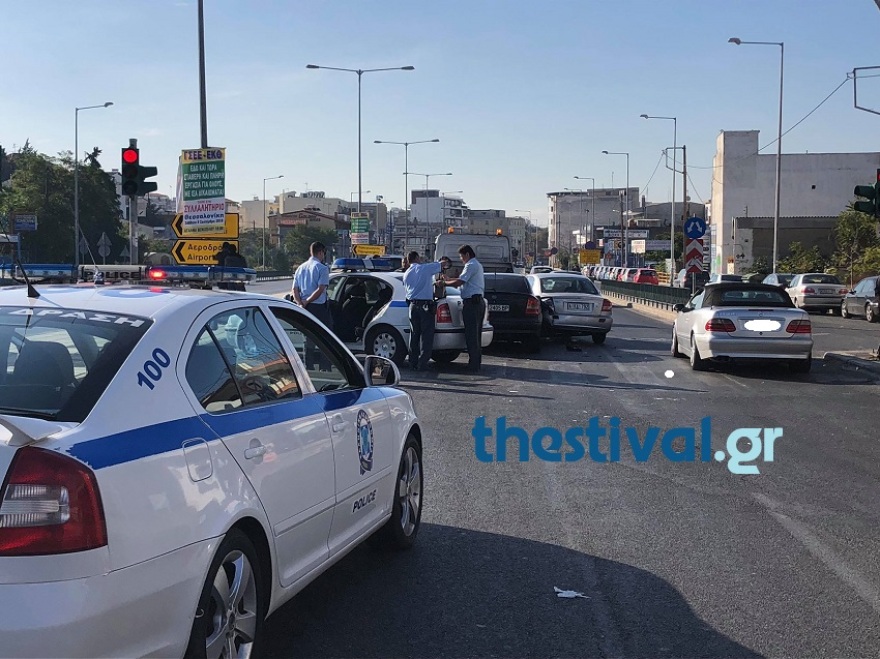 Κινηματογραφική καταδίωξη λαθροδιακινητών με πυροβολισμούς στη Θεσσαλονίκη 