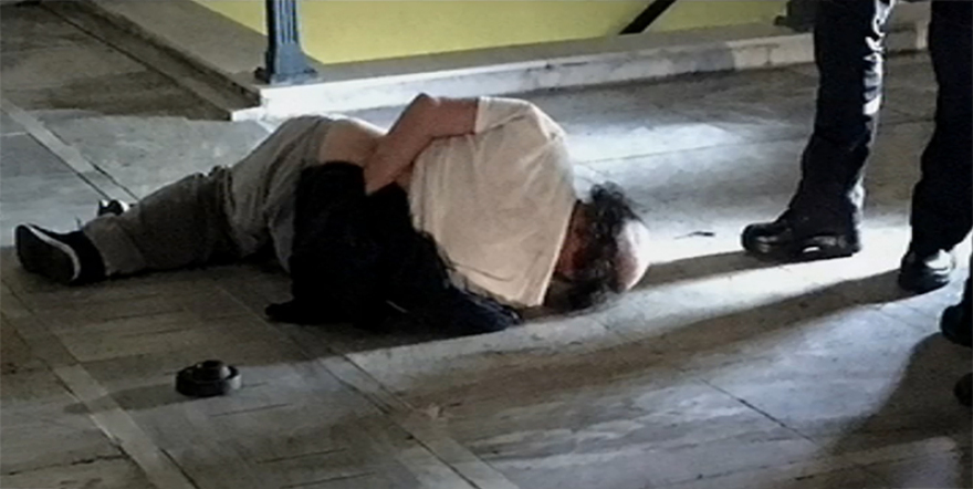 «Μπαλάκι» οι ευθύνες για το Fiat που εισέβαλε στη Βουλή - Η φρουρά κατηγορεί την τροχαία