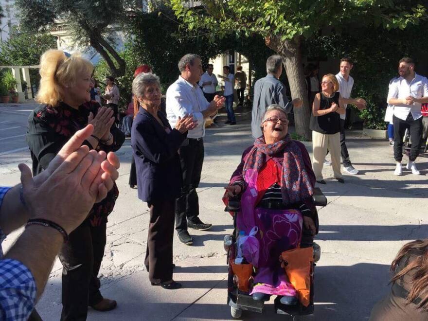 H ΕΛΑΣ χάλασε το πάρτι του Ασύλου Ανιάτων