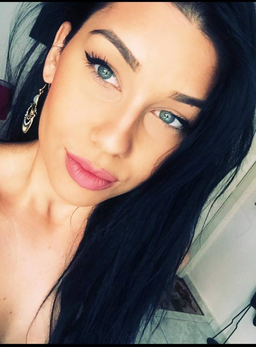 Ηράκλειο: Σοκάρει το βίντεο από τη δολοφονία της 53χρονης - Ανέβηκε στο ψυγείο για να σωθεί!