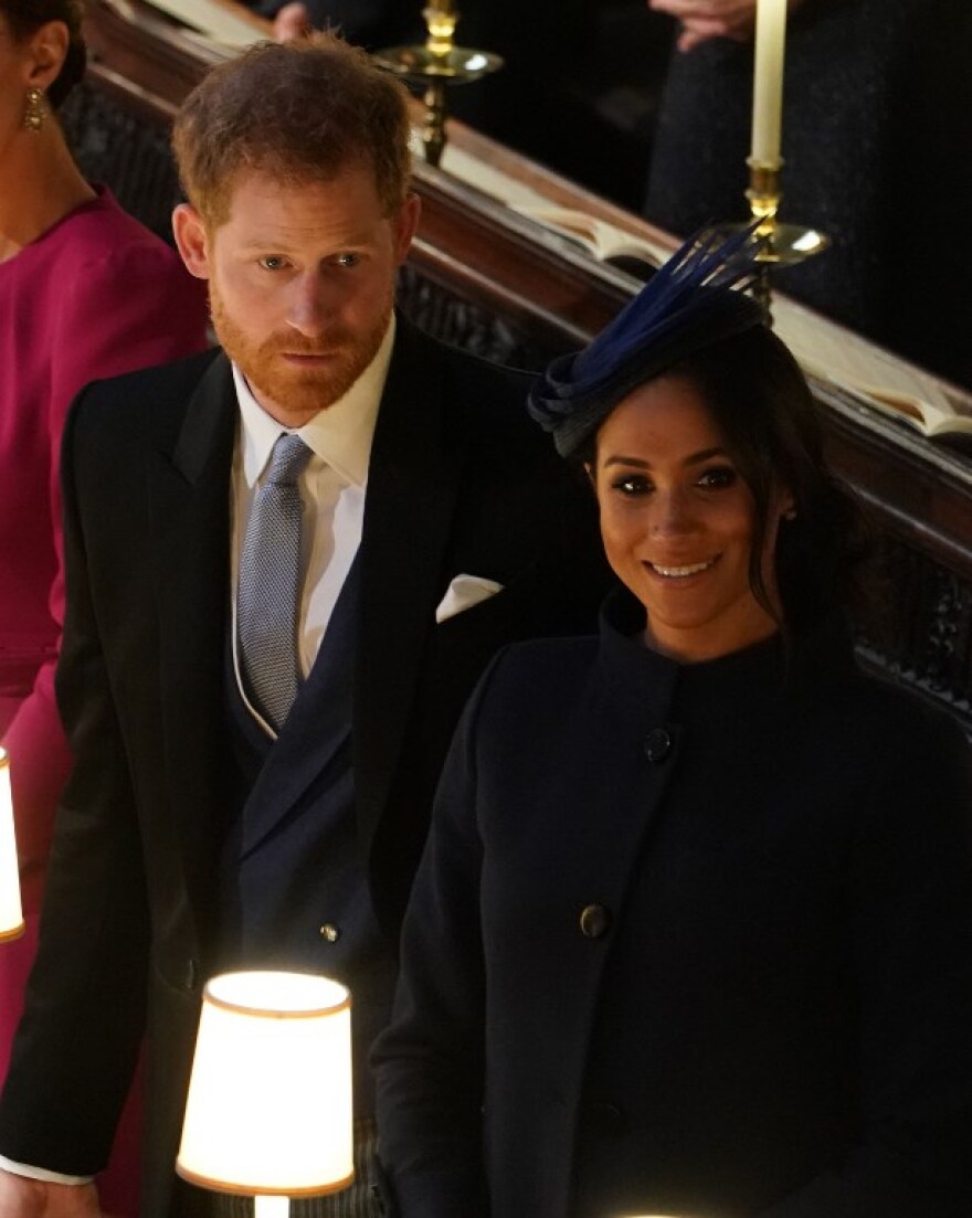 Ο παραμυθένιος γάμος της πριγκίπισσας Ευγενίας και το ανοιχτό νυφικό στην πλάτη