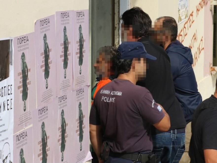 Υπό δρακόντεια μέτρα ασφαλείας η απολογία του δολοφόνου της Μαρίνας: «Φονιά θα το πληρώσεις με το ίδιο νόμισμα»