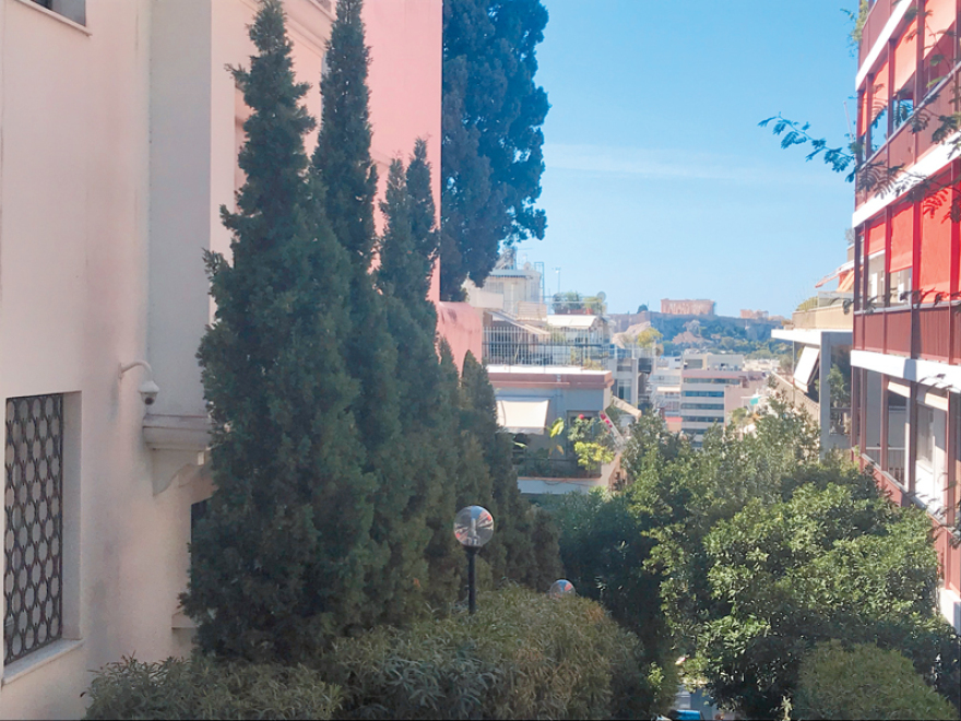 Στον εφοπλιστή Αγγελικούση η «λευκή βίλα» Μαργέλλου στο Κολωνάκι