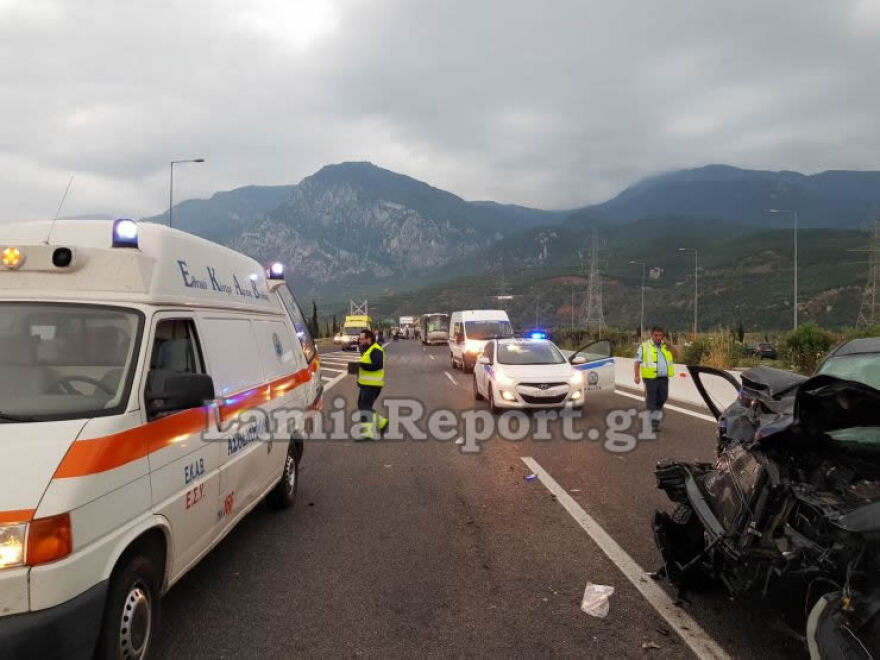 Λαμία: Απίστευτο τροχαίο με έναν νεκρό και δυο τραυματίες