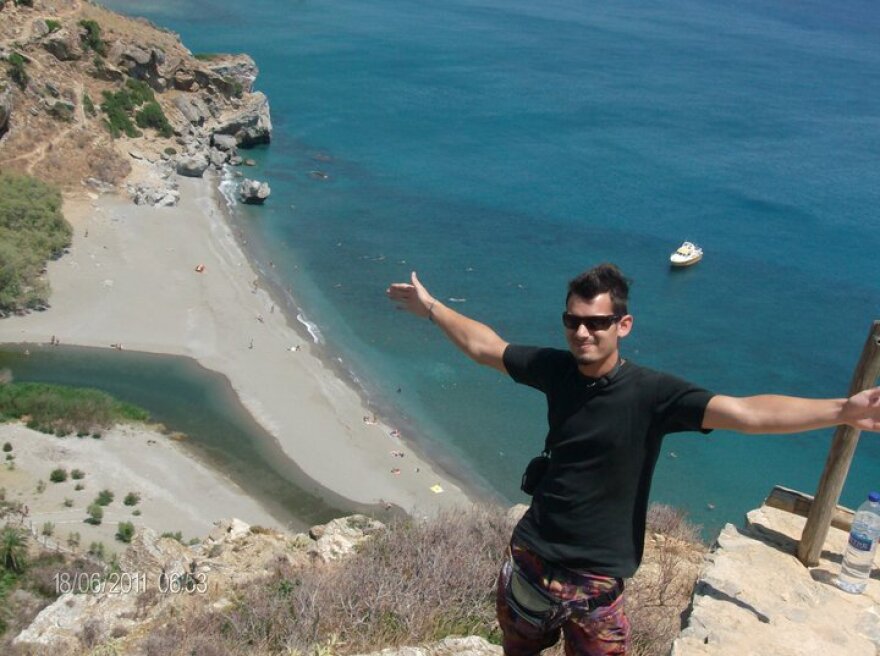 Τροχαίο στην Αιτωλοακαρνανία: Θρήνος για τον 29χρονο και την 30χρονη μητέρα - Το τραγικό παιχνίδι της μοίρας