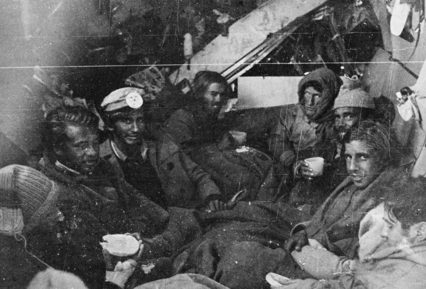 Οι «κανίβαλοι» των Άνδεων ζουν ανάμεσά μας: Μια ιστορία επιβίωσης που συγκλόνισε τον κόσμο