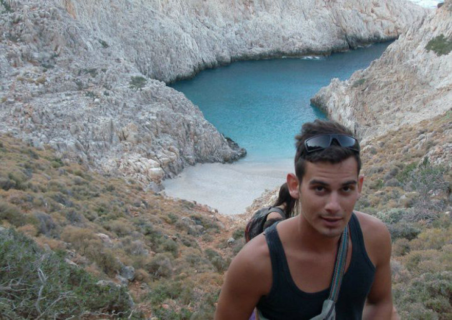 Τροχαίο στην Αιτωλοακαρνανία: Θρήνος για τον 29χρονο και την 30χρονη μητέρα - Το τραγικό παιχνίδι της μοίρας