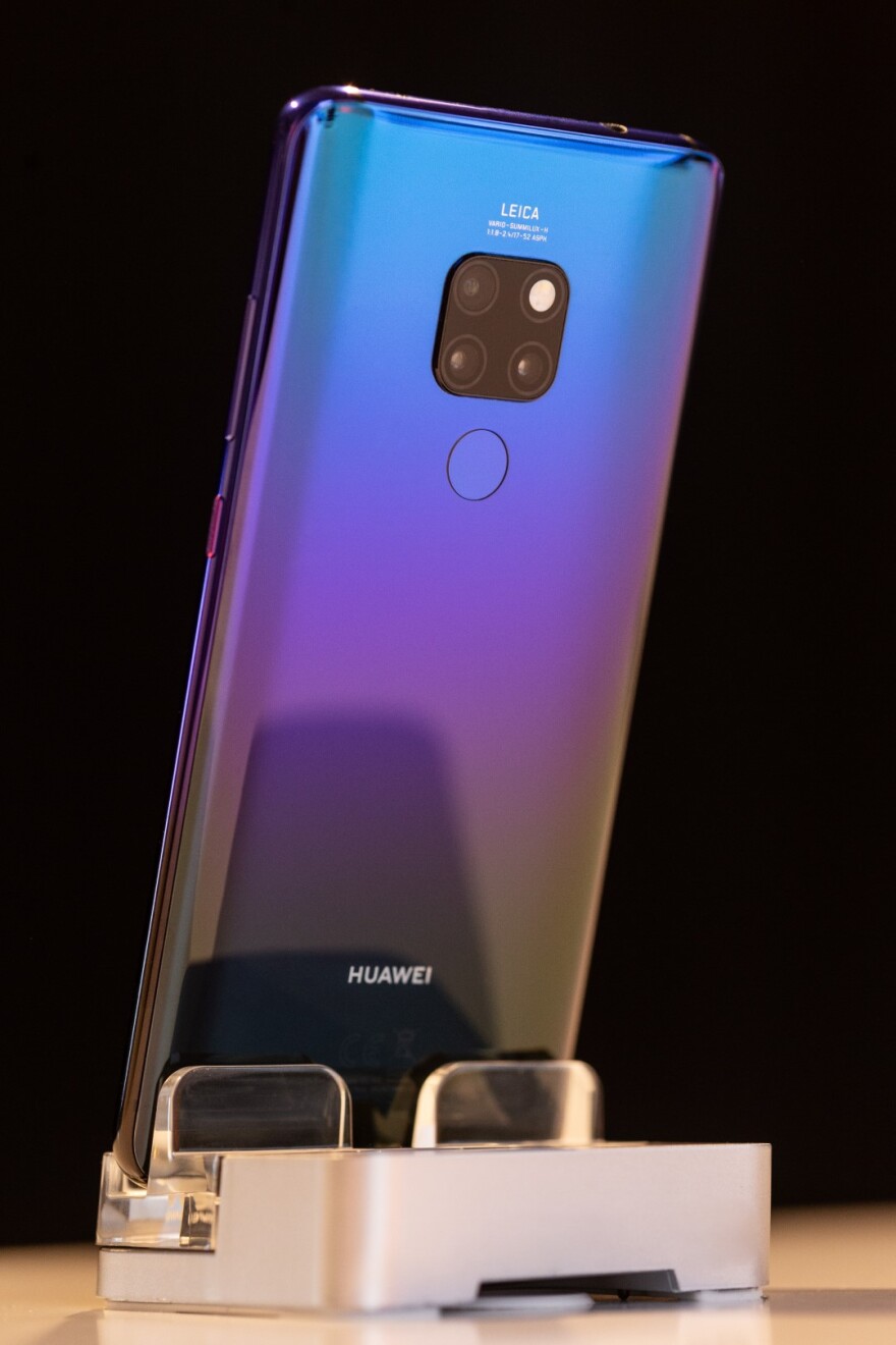 H Huawei με το Mate 20 Pro «ταράζει» την παγκόσμια αγορά 
