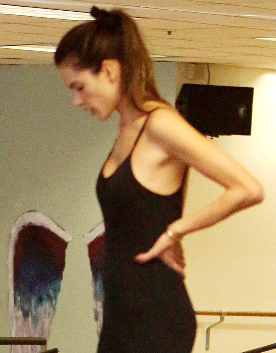 Έτσι διατηρεί το δίμετρο κορμί της η Αλεσάντρα Αμπρόζιο 