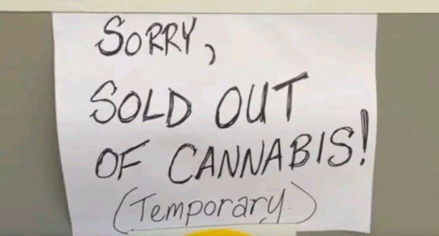 Καναδάς: «Ξεπούλησε» από την πρώτη μέρα η κάνναβη στα μαγαζιά!
